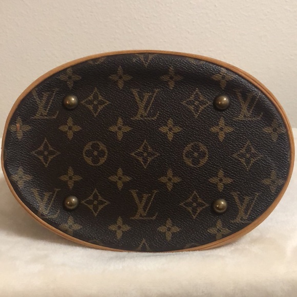 Louis Vuitton Shoulder Handbag Bucket - Picture 5 of 16